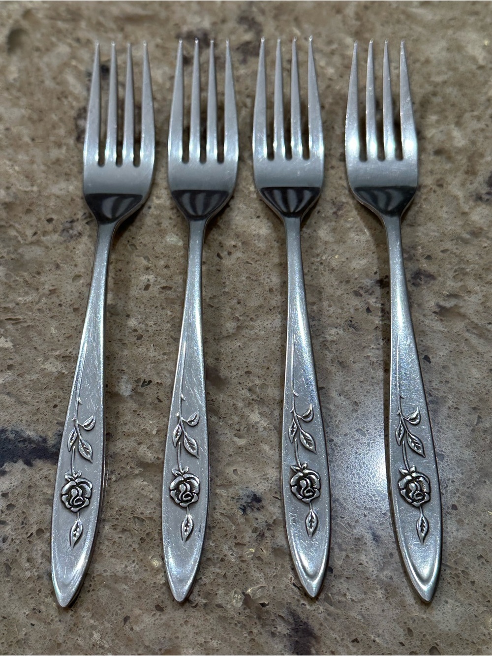 Vintage Oneida Community stainless My Rose  pattern Salad Forks (Set of 4)